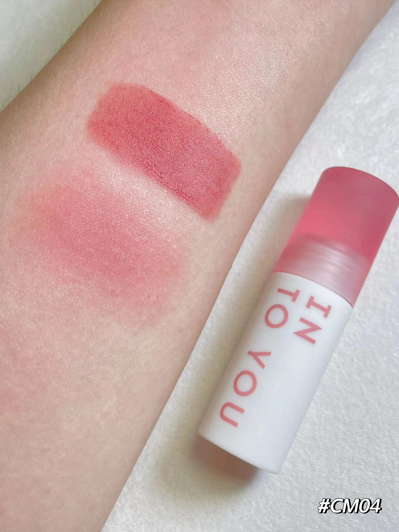 INTO YOU Cloudy Lip Mud - Peachy Glam