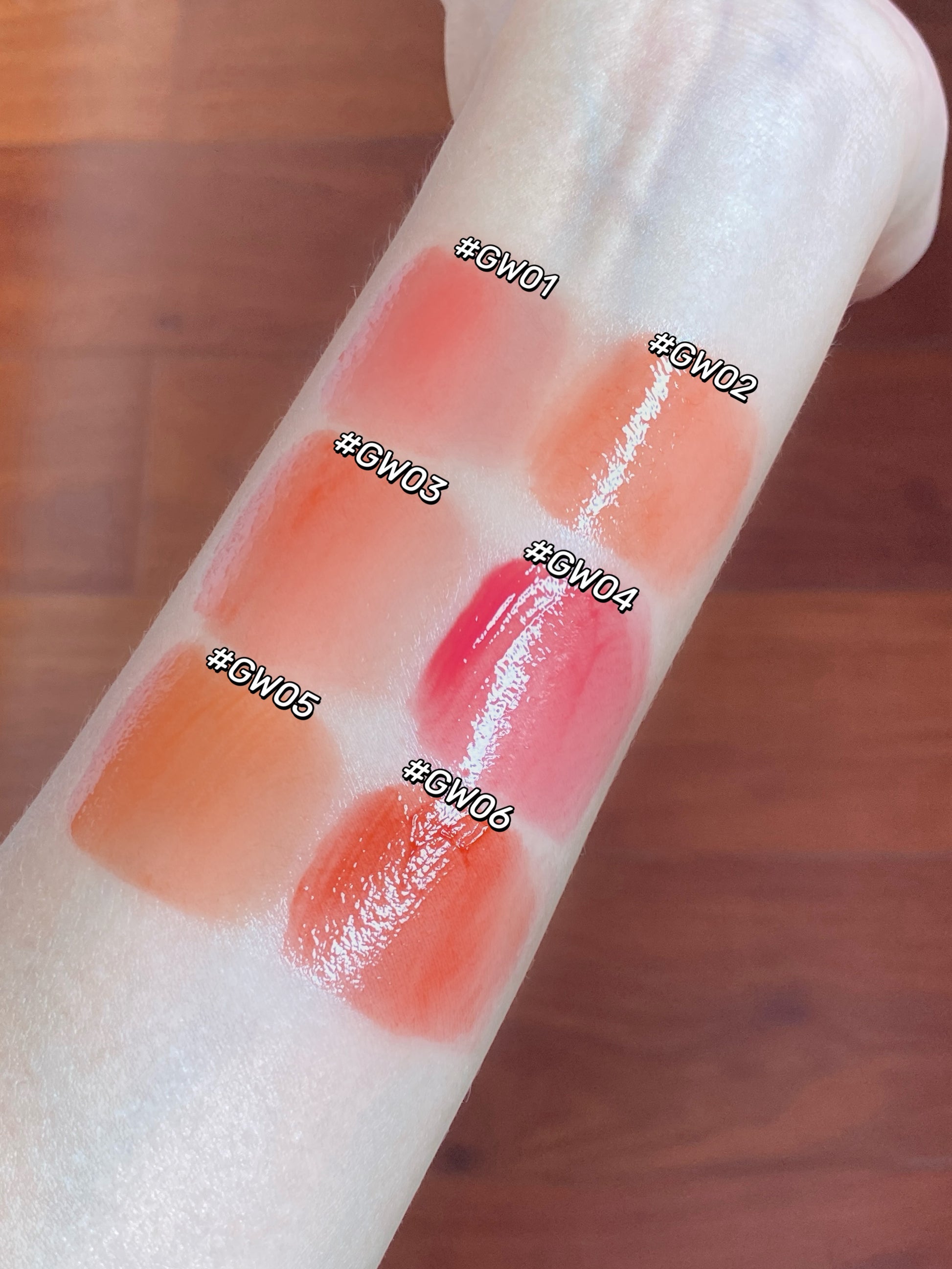 INTO YOU Glow Lip Tint 2.6g Velvet Lip Matte - Peachy Glam