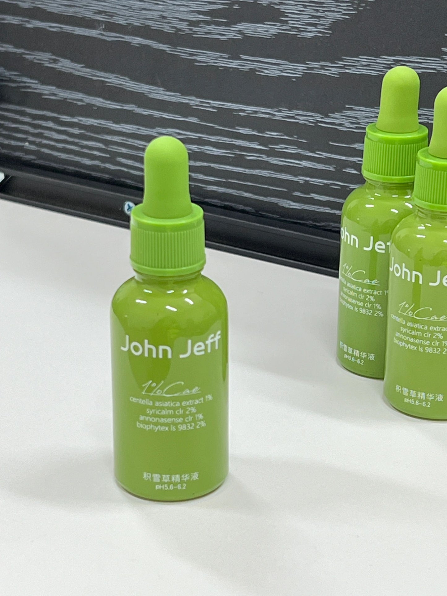 John Jeff 1% Centella Asiatica Essence 15ml 30ml 50ml Fades Acne Marks - Peachy Glam