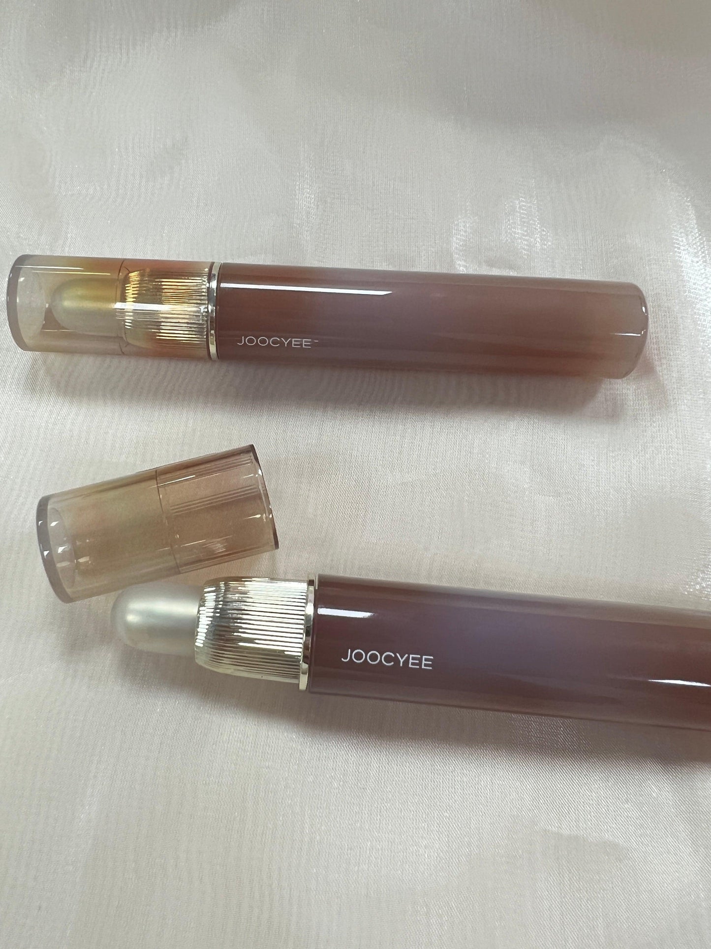 Joocyee Fluffy Matte/Glazed Lip Gloss 3.3g/3.2g Dual-head Amber Shell Velvet/Hydration - Peachy Glam