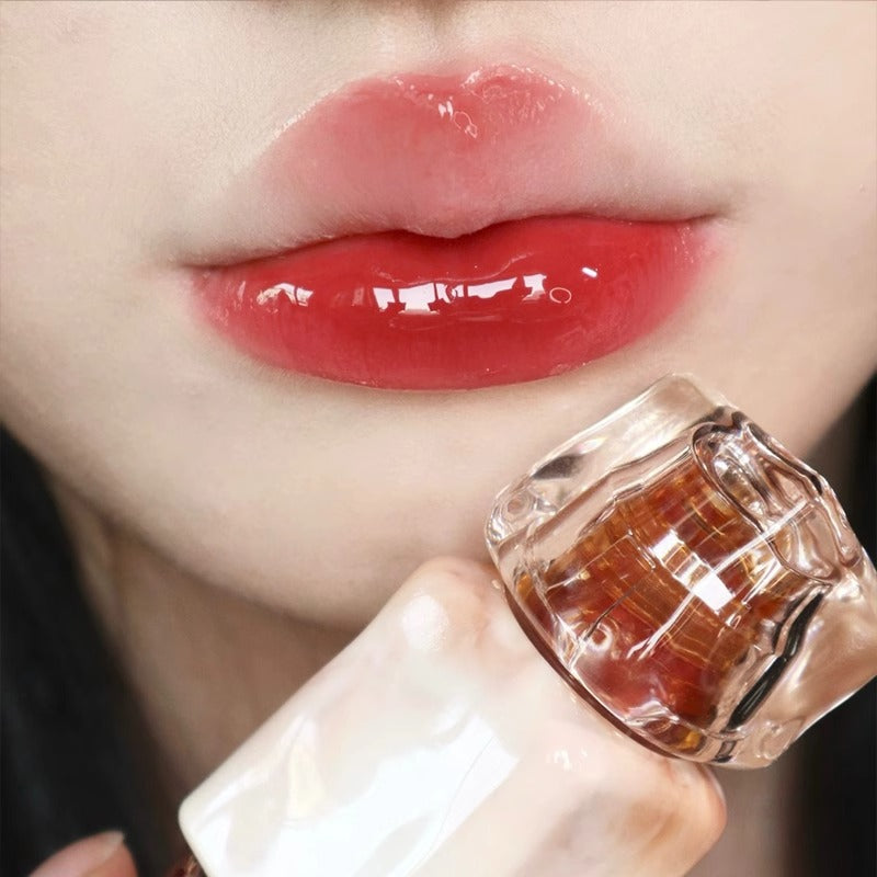 Mistine Makeup Velvet Lip Gloss 2.2g Matte Lip Cream Liquid Lipstick Softening with Hyaluronic Acid Lip Tint, Non-Sticky Lightweight Lip Color - Peachy Glam