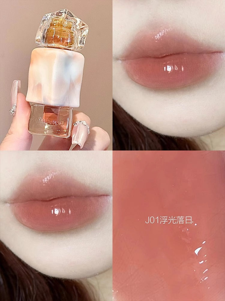 Mistine Makeup Velvet Lip Gloss 2.2g Matte Lip Cream Liquid Lipstick Softening with Hyaluronic Acid Lip Tint, Non-Sticky Lightweight Lip Color - Peachy Glam