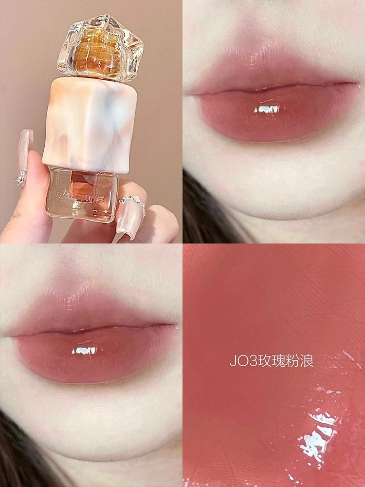 Mistine Makeup Velvet Lip Gloss 2.2g Matte Lip Cream Liquid Lipstick Softening with Hyaluronic Acid Lip Tint, Non-Sticky Lightweight Lip Color - Peachy Glam
