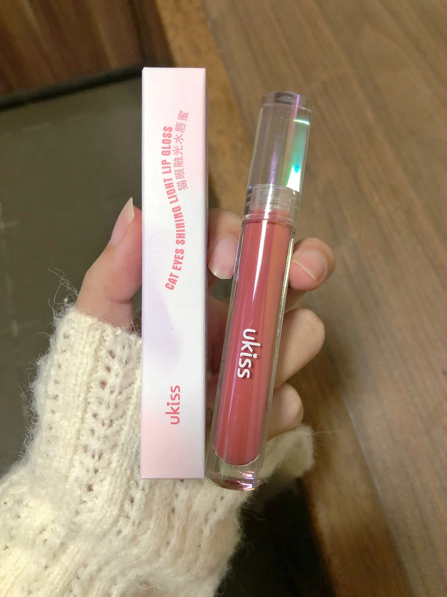 UKISS Shining Essence Lip Gloss 3.2g - Peachy Glam